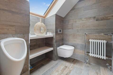 Cloakroom Wc