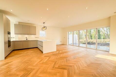 Kitchen/Diner/Living