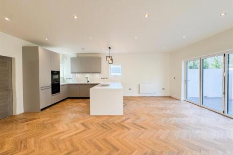 Kitchen/Diner/Living