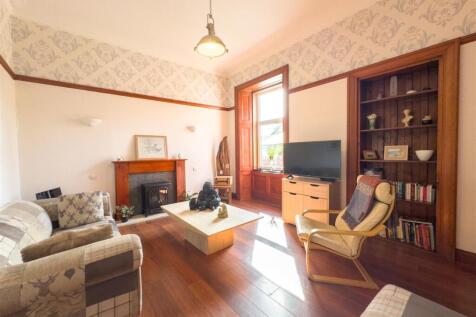 TV/Family Room