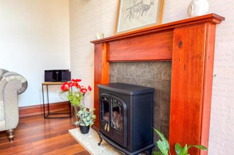 TV/Family Room