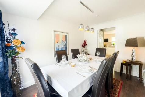 DiningRoom/5th Bedroom