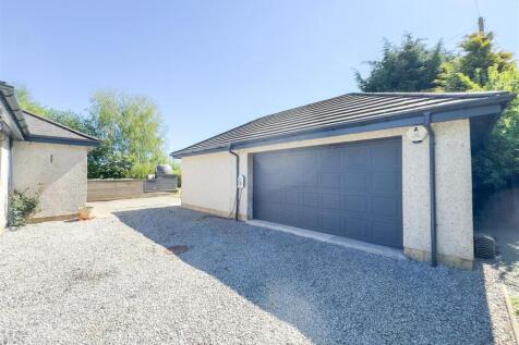 External/Garage