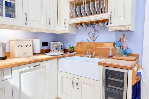 Kitchen/Dine
