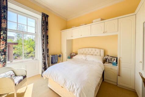 Bedroom/En-Suite