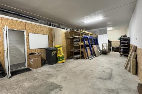 Garage/Store