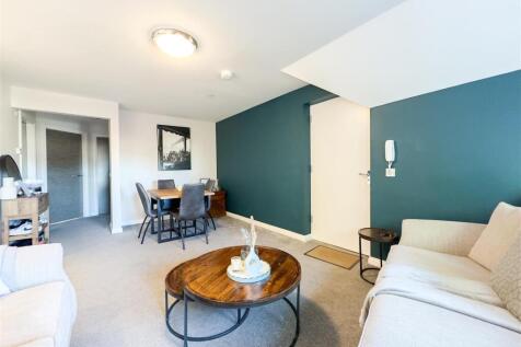 Kitchen/Lounge/Dining Room