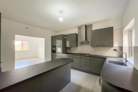Kitchen/Dine