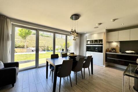 Dining Kitchen/Family Room