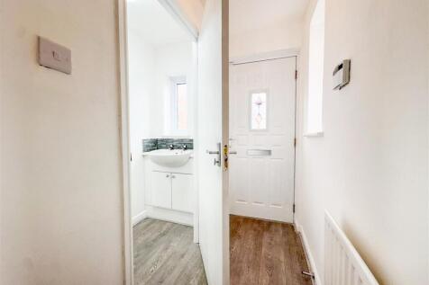 Entrance/WC