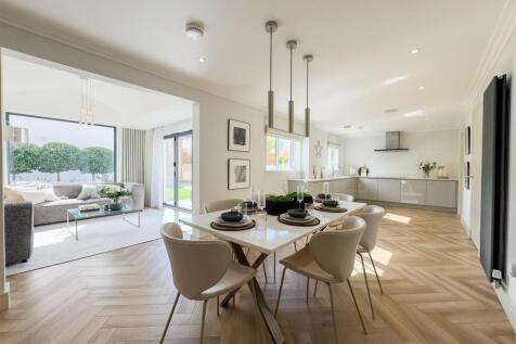 Kitchen/Dine/Sun Room