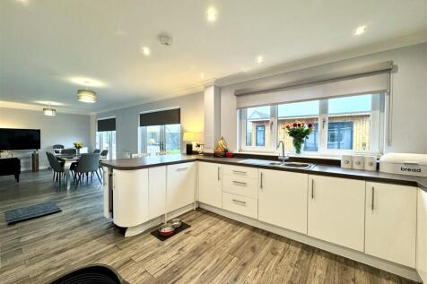 Kitchen/Dining/Family Room