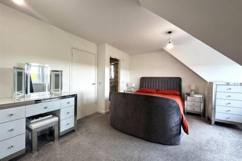 Master/En Suite