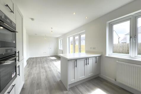Kitchen/Family Dining Room