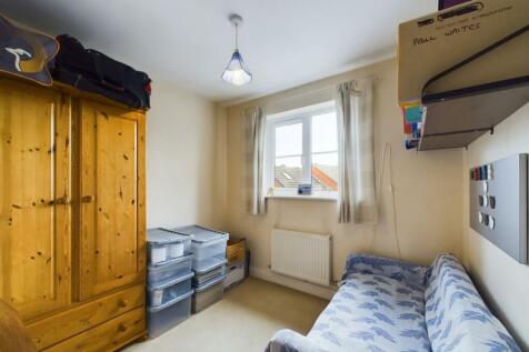 CAM03810G0-PR0035-STILL014.jpg