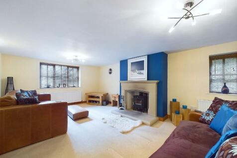 CAM03810G0-PR0109-STILL026.jpg