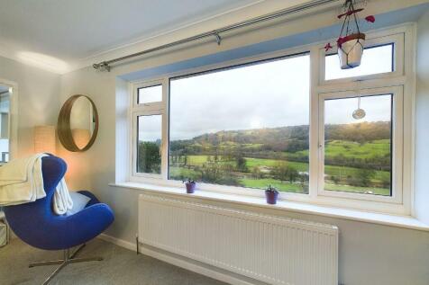 CAM03810G0-PR0154-STILL044.jpg