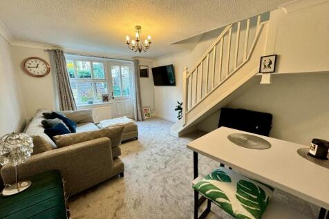 Living Room.jpg