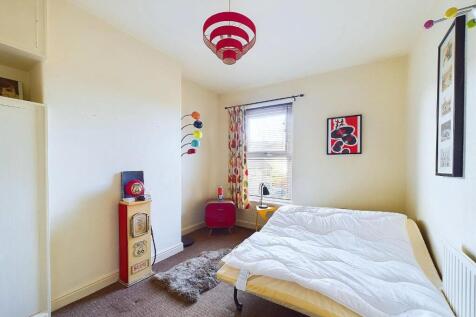 CAM03810G0-PR0178-STILL027.jpg