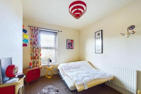 CAM03810G0-PR0178-STILL028.jpg
