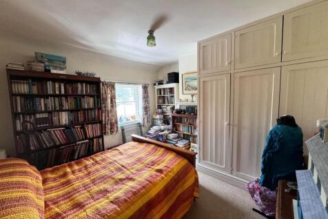 Bedroom One 2.jpg