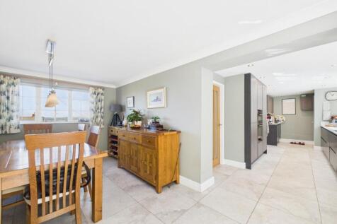 Open Plane Kitchen/Dining Room