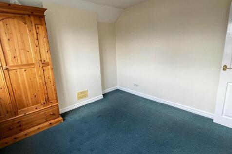 Bedroom Three 2.jpg