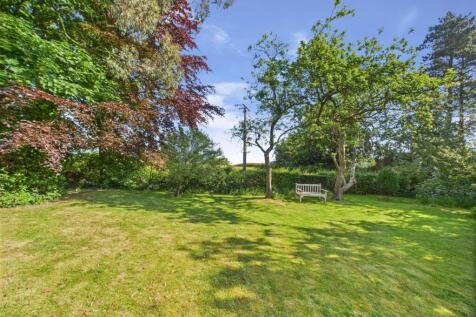 CAM03810G0-PR0299-STILL029.jpg