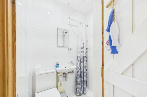 Ensuite Shower Room