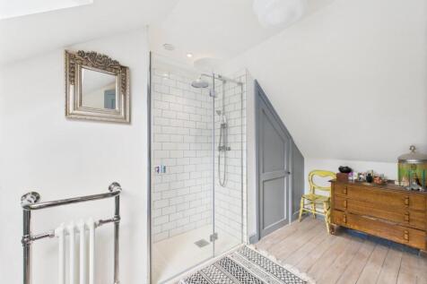 Ensuite Shower Room