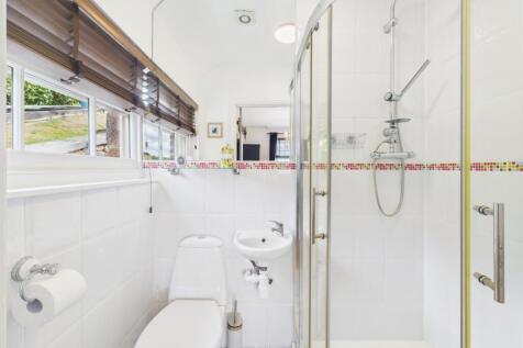 Ensuite Shower Room