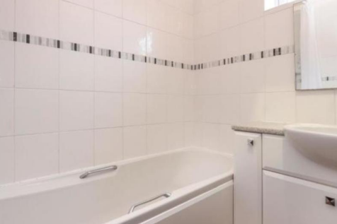 bathroom.png