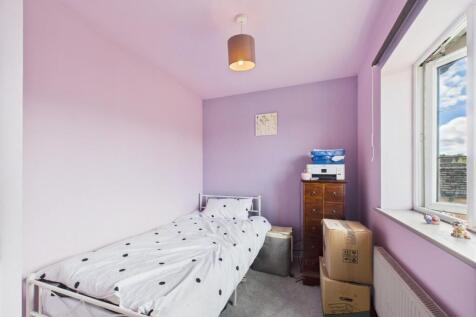 CAM03810G0-PR0363-STILL012.jpg