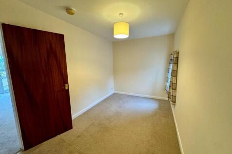 Bedroom One.jpg