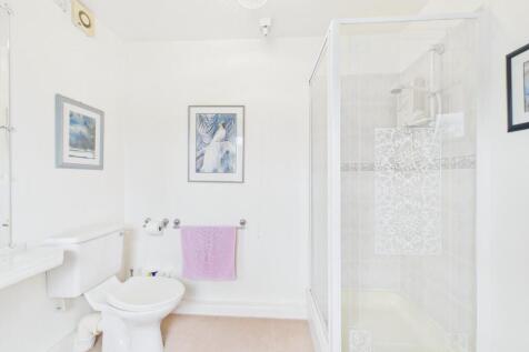 En suite Shower Room