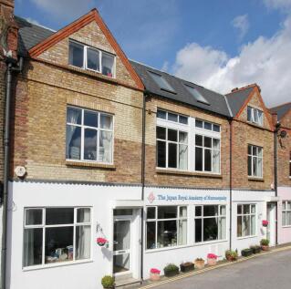 13 Canfield Place 093 adj.jpg