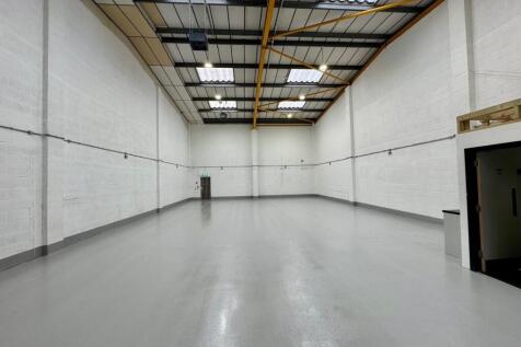 Unit 14 Capitol Industrial Park NW9 5.jpg