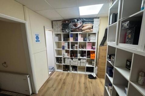 77 Willesden High Road 21.jpg