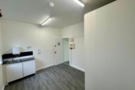 214 West End Lane 20.jpg