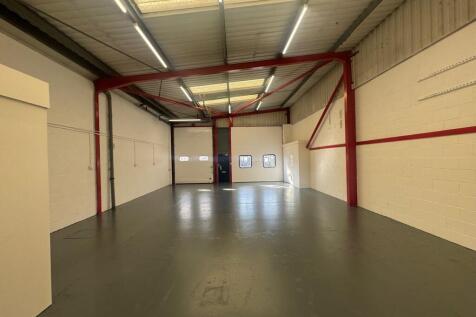 17 Hawthorn Centre 18.jpg