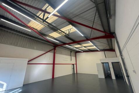 17 Hawthorn Centre 12.jpg