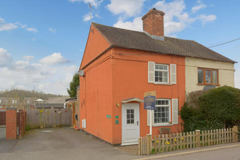 2 Bedroom character property for Sale