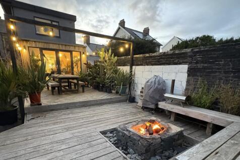 4 Bedroom Detached