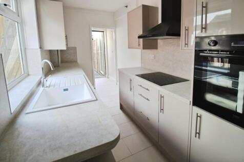 Kitchen (2)