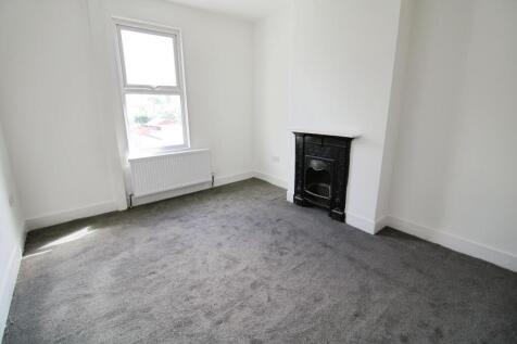 Rear Bedroom