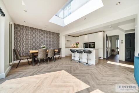 Kitchen/Diner View 3
