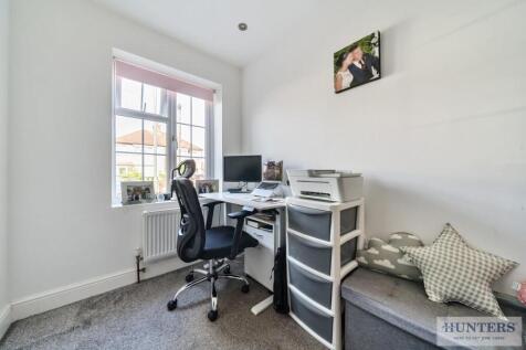 Bedroom 4/ Study