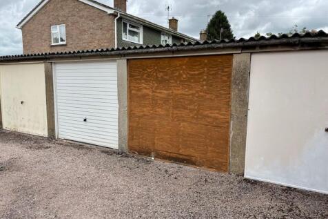 En-Bloc Garage