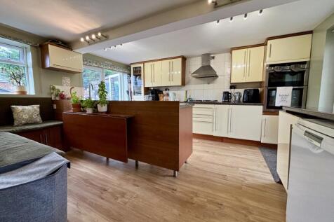 Kitchen / Breakfast