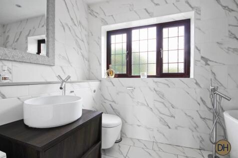 Luxury&#43;Bathroom&#43;Suit
